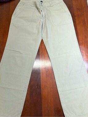 Patagonia Straight Leg Pants in Light Olive/Tan